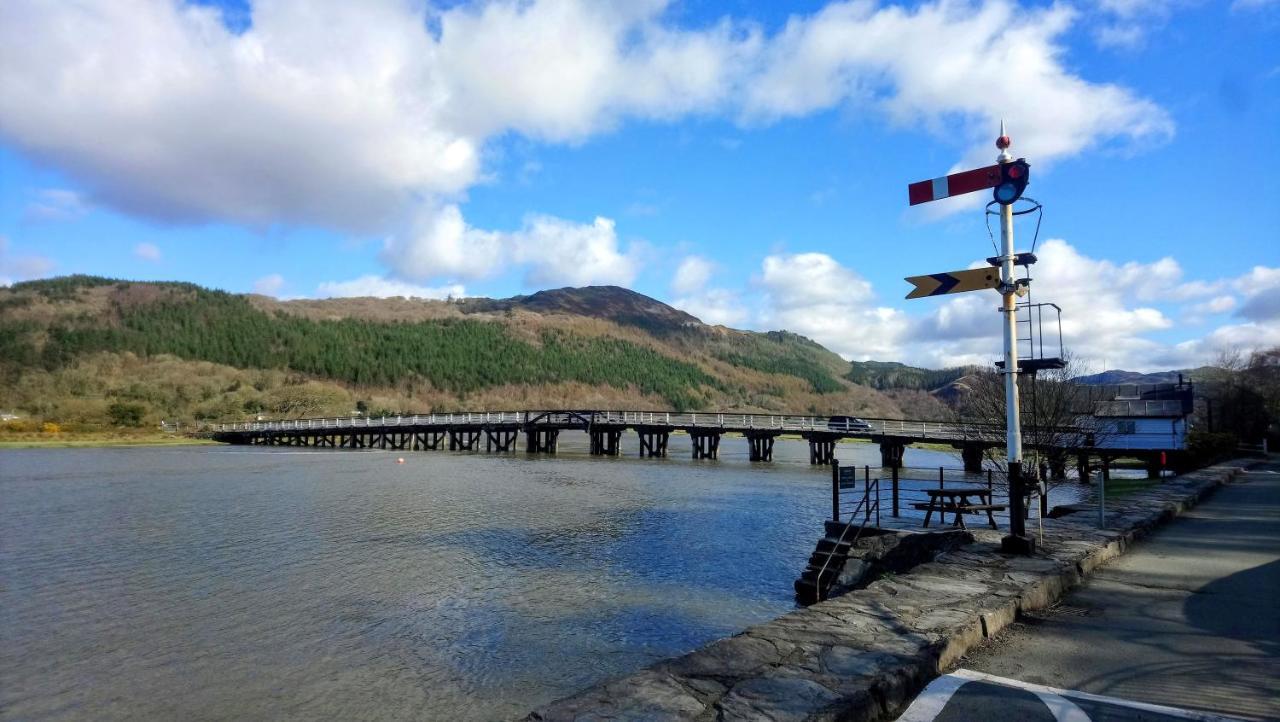 Farm Stay Snowdonia Coast Dolgellau Zewnętrze zdjęcie